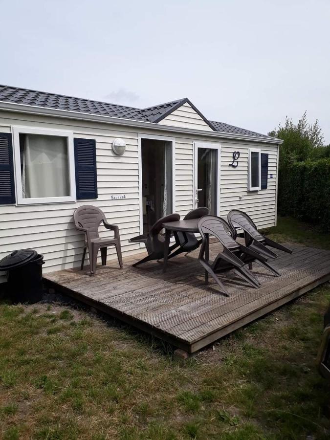 Stacaravan 4Pers In Bredene Met Eigen Tuintje 2449 Экстерьер фото